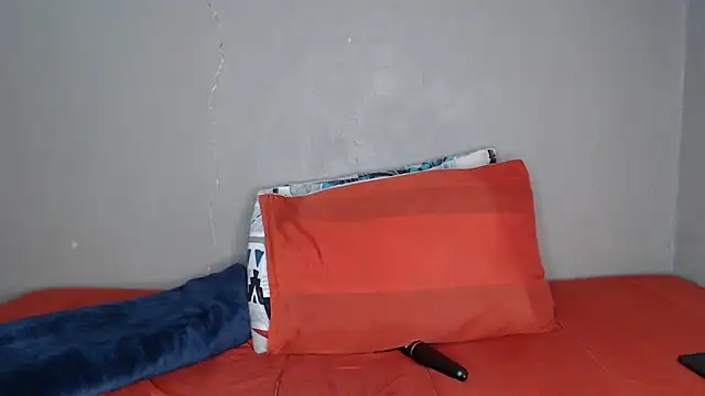 Snapshot of Lunalee chatting on 03-03-26, 09:26 Lunalee online show from 03-03-26, 09:26