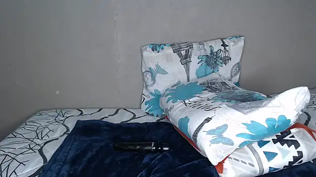 Snapshot of Lunalee chatting on 03-08-26, 05:50 Lunalee online show from 03-08-26, 05:50