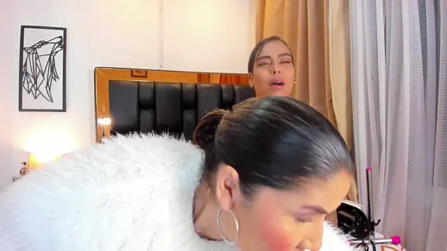 GiorgineTaylor online show from 09-26-25, 11:03