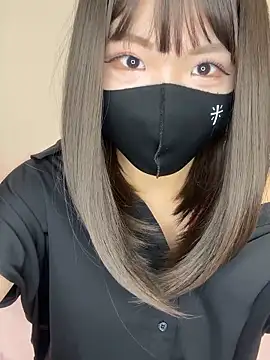 reina 00121 online show from 10-20-25, 12:33