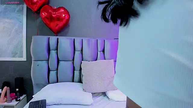 Aria Joness  online show from 02-12-26, 08:59