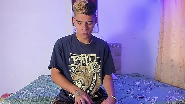 wyatt 3 online show from 09-19-25, 11:22