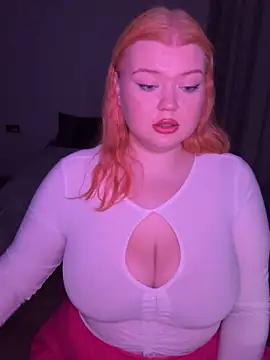  Adele Moor  online show from 09-16-25, 08:54