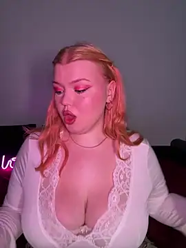  Adele Moor  online show from 10-14-25, 06:09