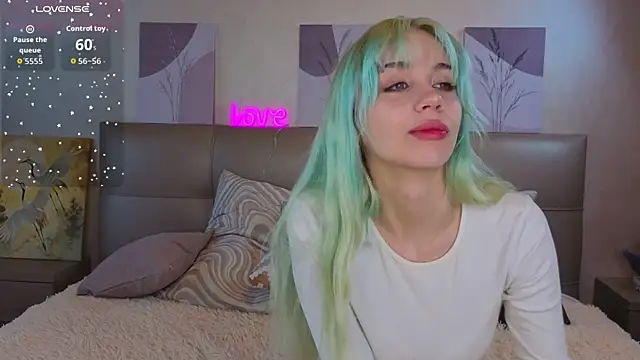 JaymieVigen online show from 06-18-26, 03:29