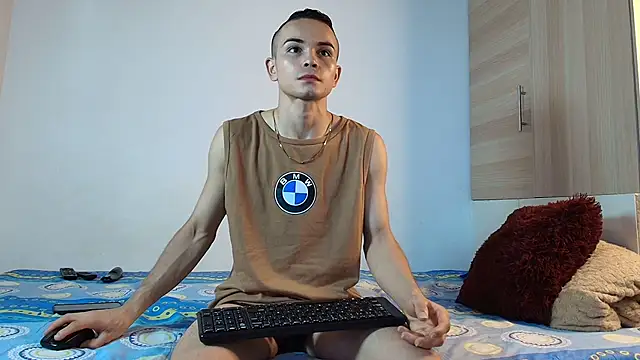 Snapshot of HARVEY_HARDMAN chatting on 09-13-25, 07:24 HARVEY HARDMAN online show from 09-13-25, 07:24