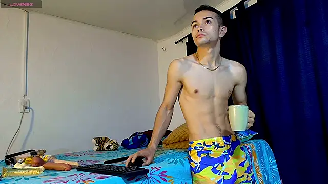 Snapshot of HARVEY_HARDMAN chatting on 03-17-26, 11:02 HARVEY HARDMAN online show from 03-17-26, 11:02