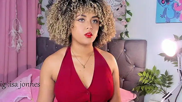 Snapshot of isajonnes18 chatting on 02-12-26, 11:00 isajonnes18 online show from 02-12-26, 11:00