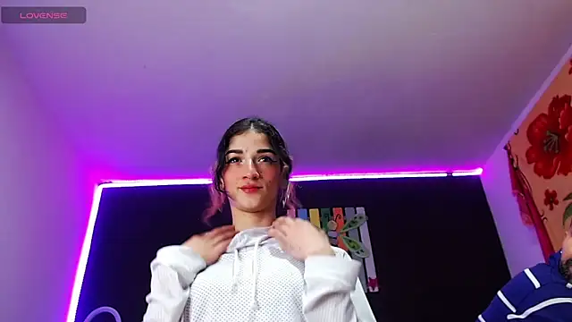 ingrid zese  online show from 10-14-25, 05:58