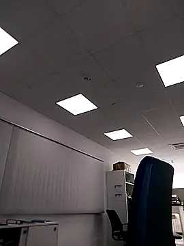 Hisnimin online show from 03-20-26, 11:20