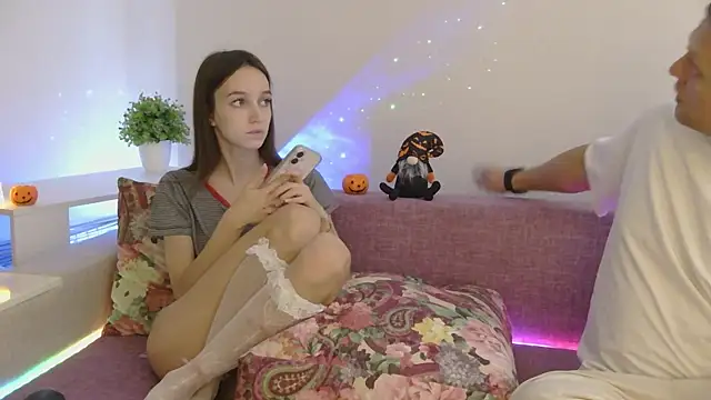 NotSoSweetDasha online show from 10-19-25, 07:47