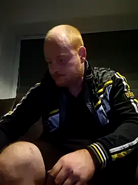 Snapshot of svenni2525 chatting on 10-07-25, 09:34 svenni2525 online show from 10-07-25, 09:34