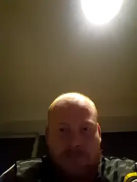 Snapshot of svenni2525 chatting on 10-14-25, 09:37 svenni2525 online show from 10-14-25, 09:37