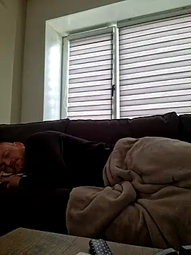 Snapshot of svenni2525 chatting on 10-16-25, 10:49 svenni2525 online show from 10-16-25, 10:49