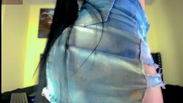 Eemily - online show from 10-08-25, 05:49