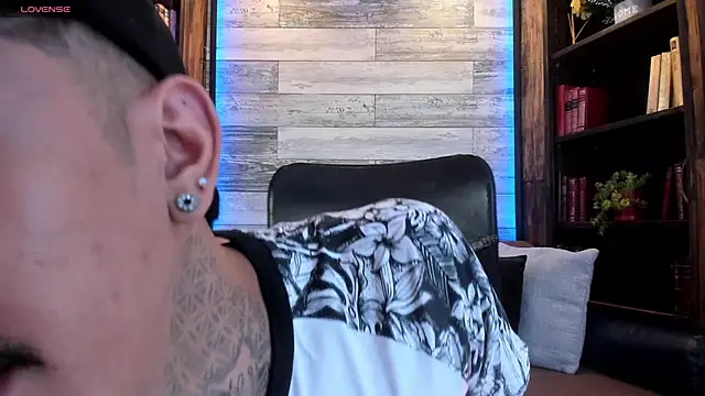 Donovan Desmond online show from 02-11-26, 12:26