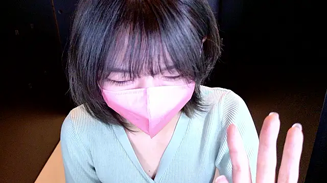 Azusa DoMybest online show from 01-08-26, 02:03