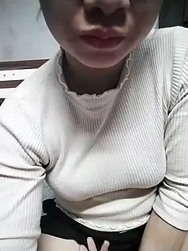 Mie rose online show from 11-26-25, 02:23