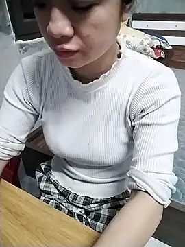 Mie rose online show from 01-15-26, 12:48