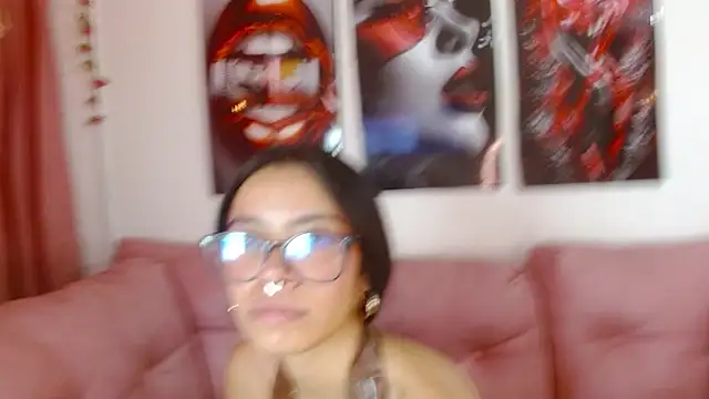 Snapshot of Miahotcs1 chatting on 04-07-26, 03:12 Miahotcs1 online show from 04-07-26, 03:12