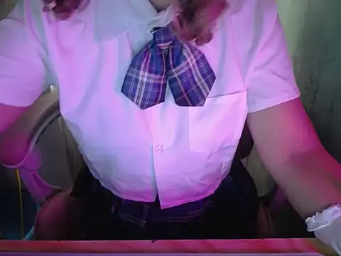 ahoa Tk online show from 10-18-25, 05:21