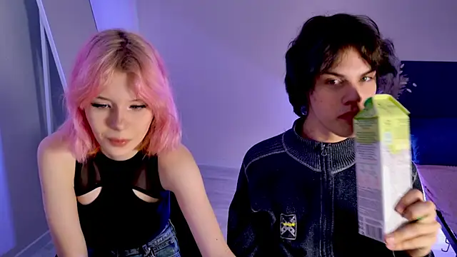 Bonnie And C1yde online show from 11-09-25, 05:22