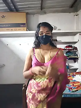 Snapshot of srav43 chatting on 09-18-25, 06:10 srav43 online show from 09-18-25, 06:10