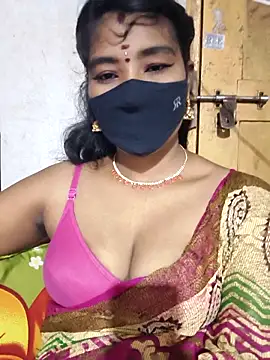 Snapshot of srav43 chatting on 10-15-25, 05:24 srav43 online show from 10-15-25, 05:24