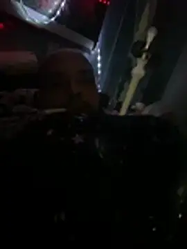 Snapshot of ColDreaMZz93 chatting on 03-31-26, 08:26 ColDreaMZz93 online show from 03-31-26, 08:26