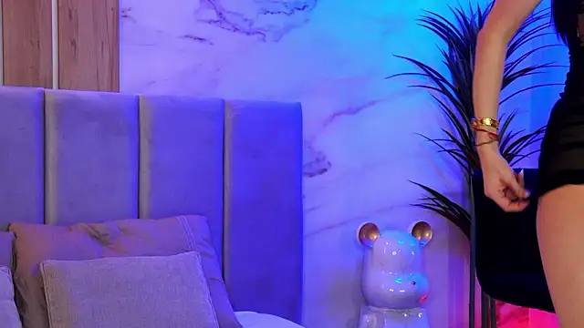 EllyLynn online show from 02-15-26, 02:47