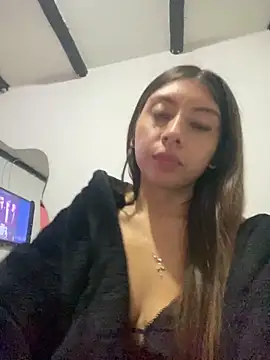 Snapshot of Sara-cooper2 chatting on 02-25-26, 04:05 Sara-cooper2 online show from 02-25-26, 04:05
