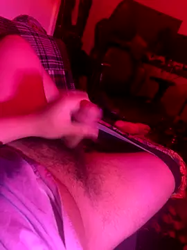 Snapshot of gucky25 chatting on 09-11-25, 02:55 gucky25 online show from 09-11-25, 02:55