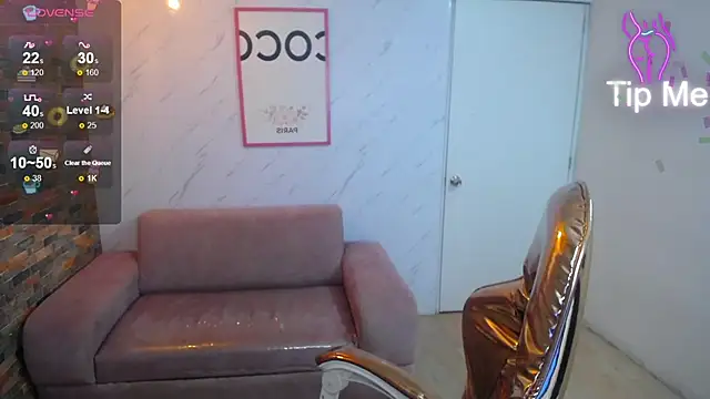 Eilyn love b online show from 09-17-25, 12:51