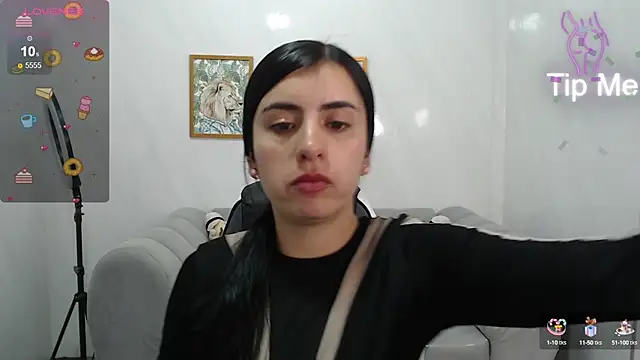 Eilyn love b online show from 10-04-25, 01:09