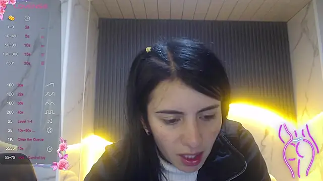 Eilyn love b online show from 10-07-25, 12:46