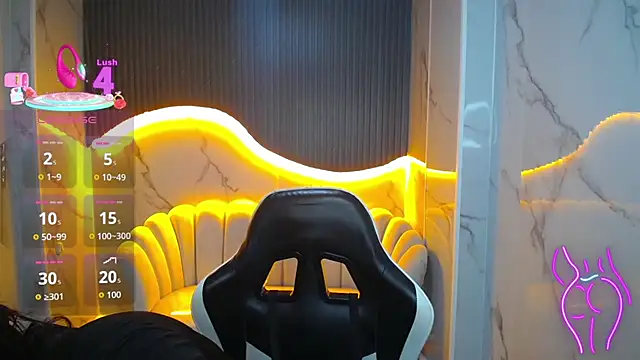 Eilyn love b online show from 10-15-25, 12:49