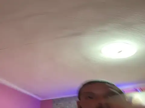 Snapshot of ScrammedHassidim chatting on 09-24-25, 11:46 ScrammedHassidim online show from 09-24-25, 11:46