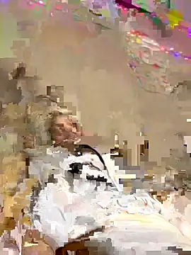 Snapshot of ScrammedHassidim chatting on 01-15-26, 05:16 ScrammedHassidim online show from 01-15-26, 05:16