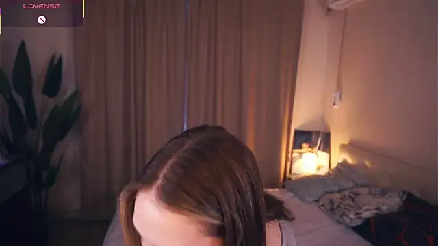 NguyetHankey online show from 12-23-25, 06:22