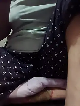 Snapshot of stomarr chatting on 03-11-26, 05:52 stomarr online show from 03-11-26, 05:52