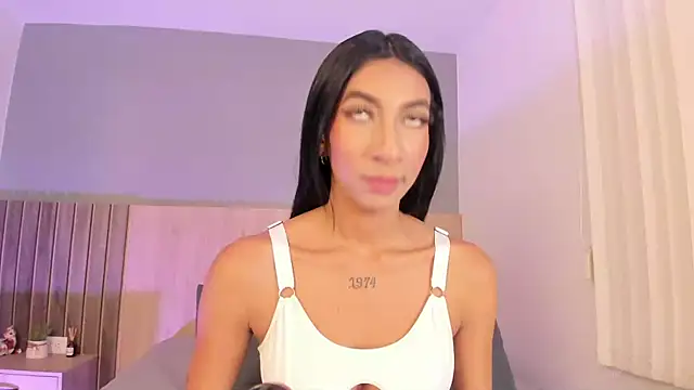  Ashly 77 online show from 09-22-25, 07:38