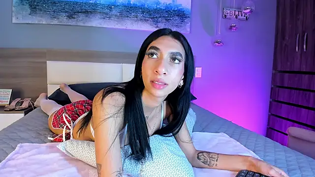  Ashly 77 online show from 11-23-25, 07:35