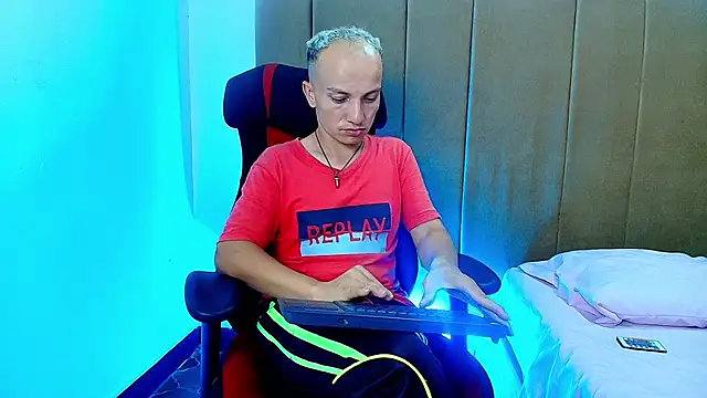 DaddyPoweer online show from 09-23-25, 10:02