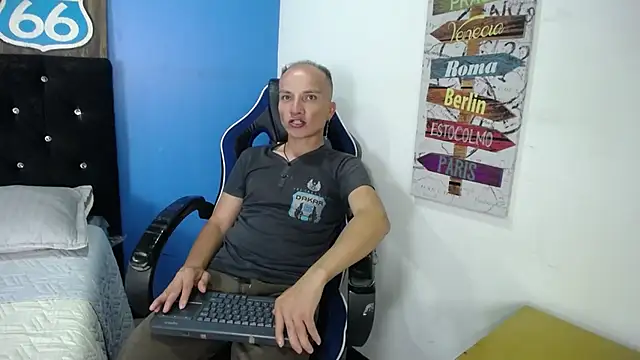 DaddyPoweer online show from 10-22-25, 10:53