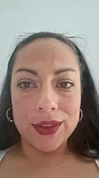 Snapshot of Katia_gh chatting on 11-11-25, 11:27 Katia gh online show from 11-11-25, 11:27