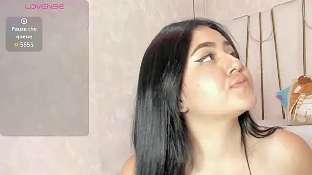 bonnie sm online show from 12-20-25, 07:54