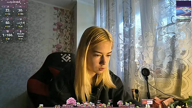 Witching Moon online show from 10-13-25, 08:36