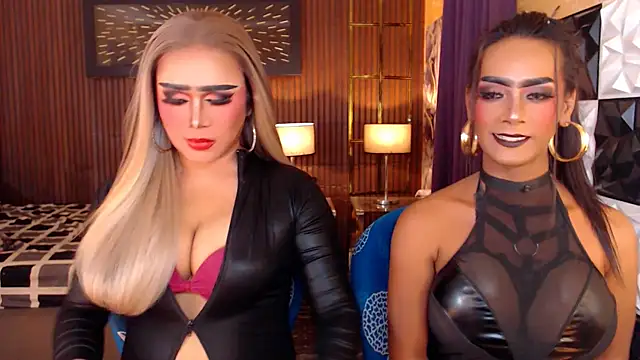 Snapshot of SeductiveAshleyTS chatting on 03-31-26, 04:40 SeductiveAshleyTS online show from 03-31-26, 04:40