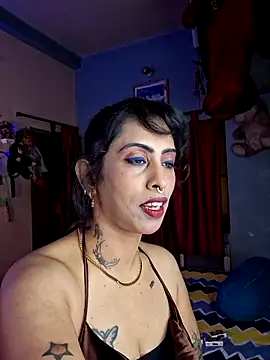 Love Beauty01 online show from 05-06-26, 06:35