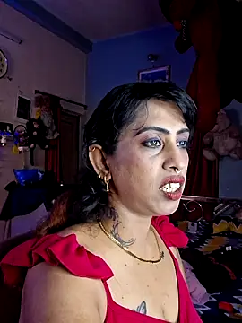 Love Beauty01 online show from 06-15-26, 06:43